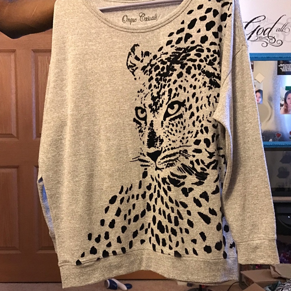 Tiger sweatshirt